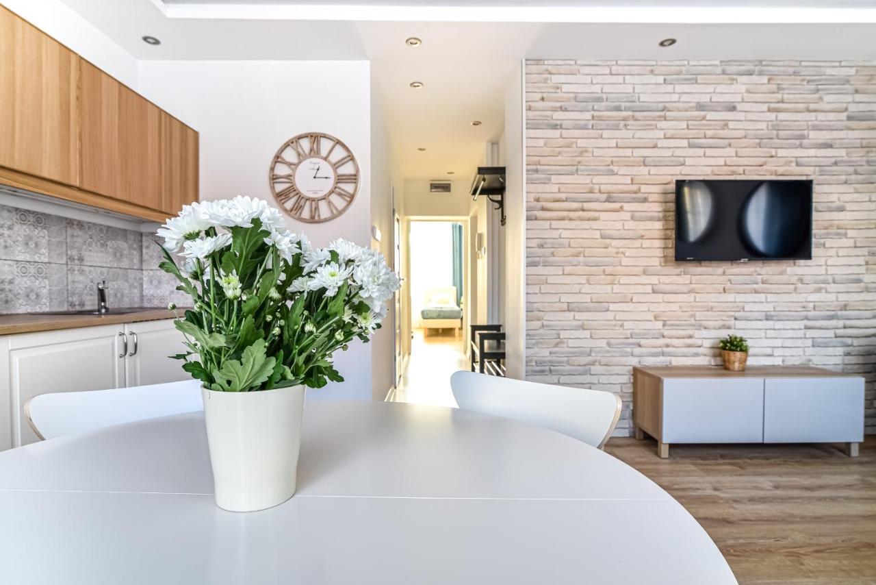 Old Town Ltc - Apartments Starowka Szeroka Gdansk Ngoại thất bức ảnh